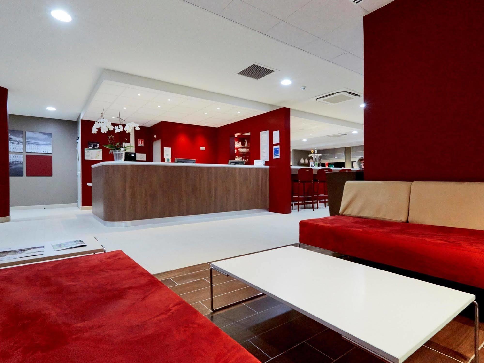 Campanile Bordeaux Ouest - Mérignac Aéroport Esterno foto
